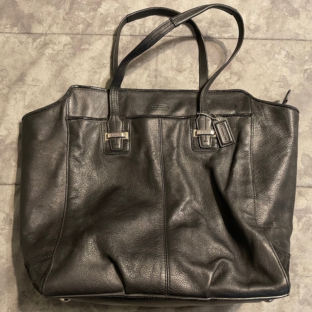 Vintage Coach black leather tote bag
